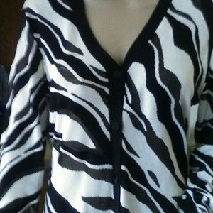Dana Buchman Black and White Animal Print Top